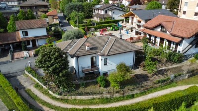 BISUSCHIO, VILLETTA UNIFAMILIARE
