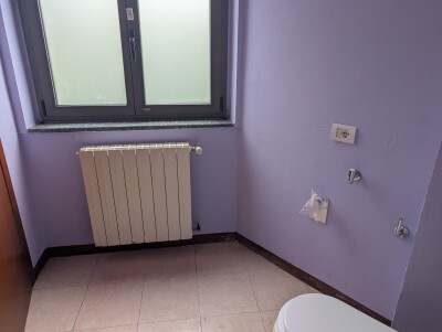 VARESE, VIALE BORRI, MONOLOCALE CON BOX