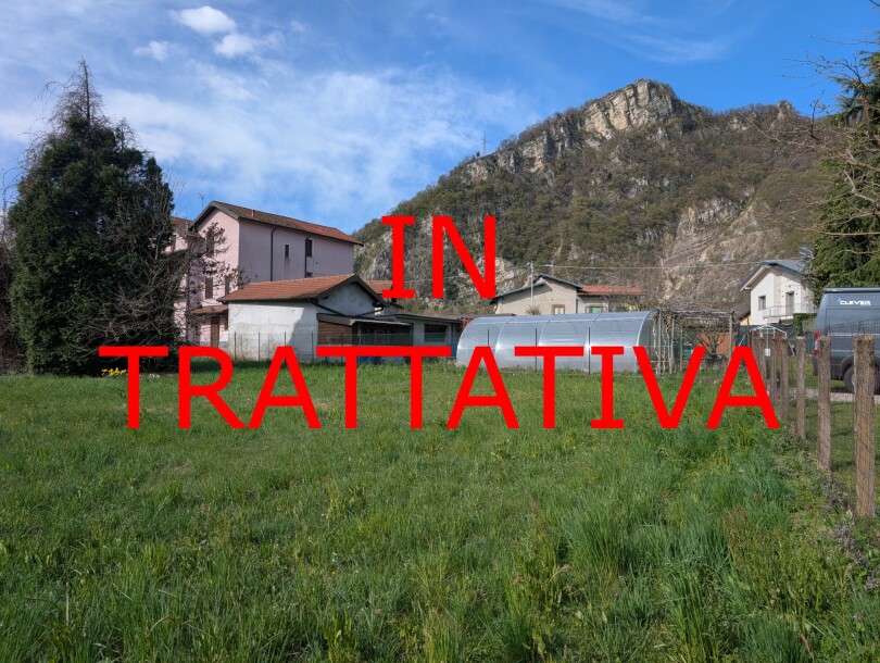 BISUSCHIO, FAVOLOSO TERRENO EDIFICABILE-1