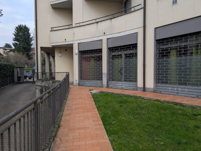 VARESE, VIALE BORRI, MONOLOCALE CON BOX