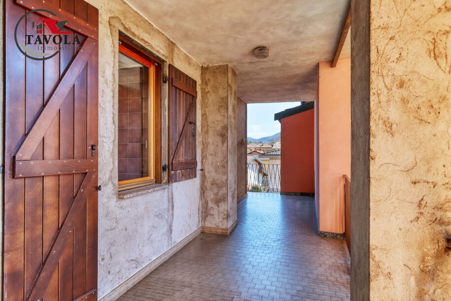 CUASSO AL MONTE, CAVAGNANO, TERRATETTO CON ACCESSORI-12