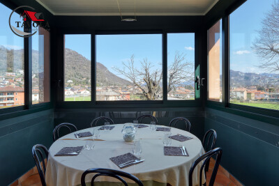 INDUNO OLONA, IMMOBILE COMMERCIALE AD USO RISTORANTE