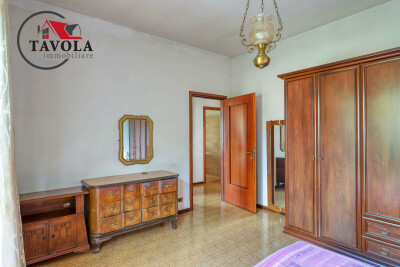 ARCISATE, VILLA CON GIARDINO-13
