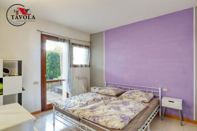 CUASSO AL MONTE, APPARTAMENTO CON PISCINA E VISTA LAGO