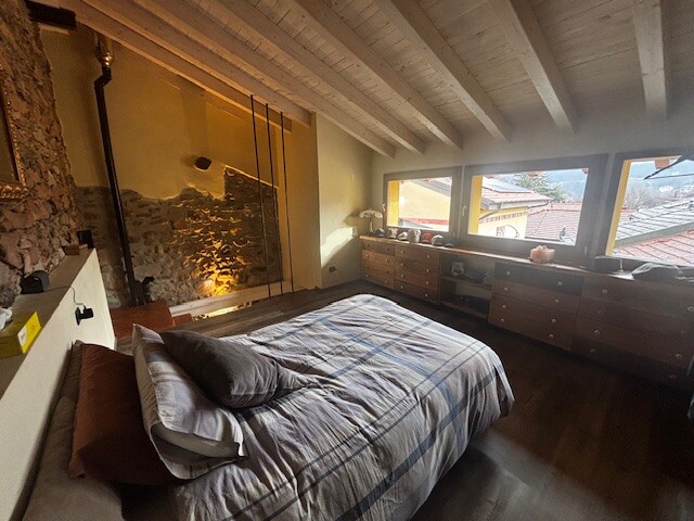 CUASSO AL MONTE, PORZIONE DI CASA RISTRUTTURATA-21