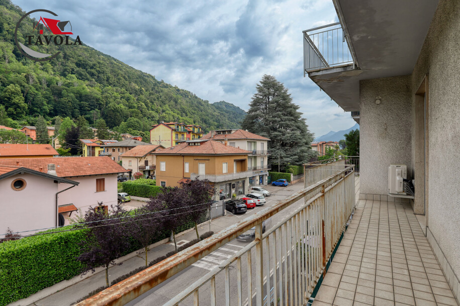 TRILOCALE RISTRUTTURATO CON CANTINA E BOX-19