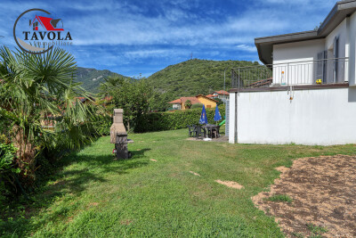 CUASSO AL PIANO, VILLETTA CON GIARDINO