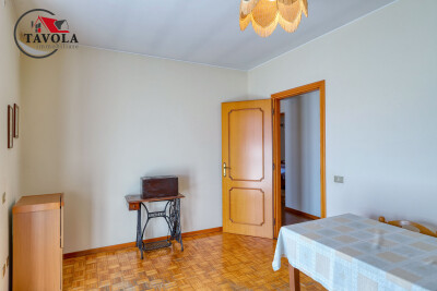 CUASSO AL MONTE, CAVAGNANO, TERRATETTO CON ACCESSORI
