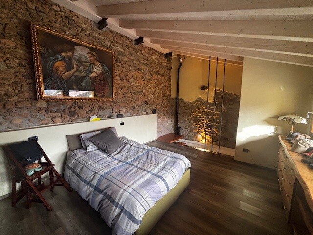 CUASSO AL MONTE, PORZIONE DI CASA RISTRUTTURATA-24
