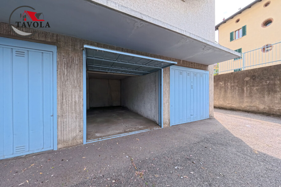 TRILOCALE RISTRUTTURATO CON CANTINA E BOX-21