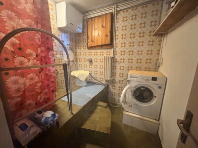 BISUSCHIO, VILLETTA UNIFAMILIARE