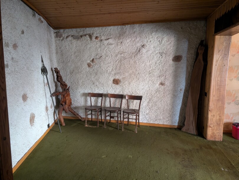 CUASSO AL PIANO, PORZIONE DI CORTE CON BOX-28