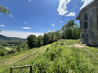 BISUSCHIO, TERRENO AGRICOLO CON VISTA LAGO