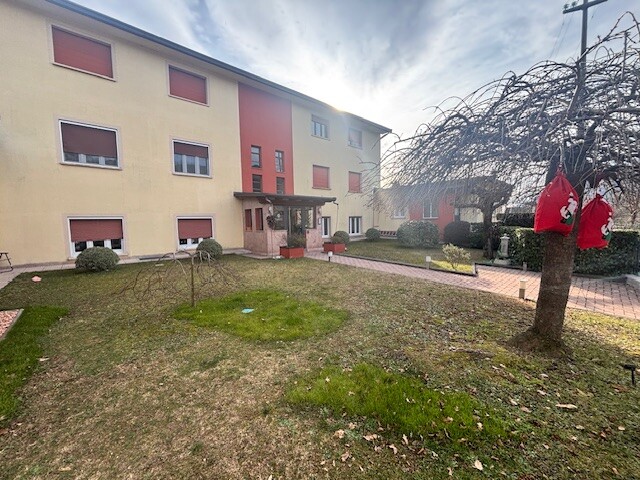 CUASSO AL MONTE, TRILOCALE CON VISTA LAGO-26