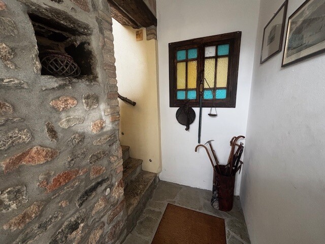 CUASSO AL MONTE, PORZIONE DI CASA RISTRUTTURATA-3