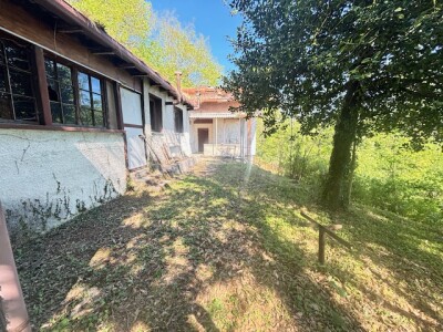 CUASSO AL MONTE, DEPANDANCE DI 80 MQ DA RISTRUTTURARE