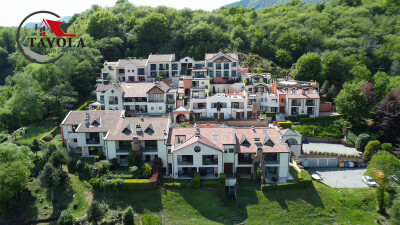 CUASSO AL MONTE, APPARTAMENTO CON PISCINA E VISTA LAGO
