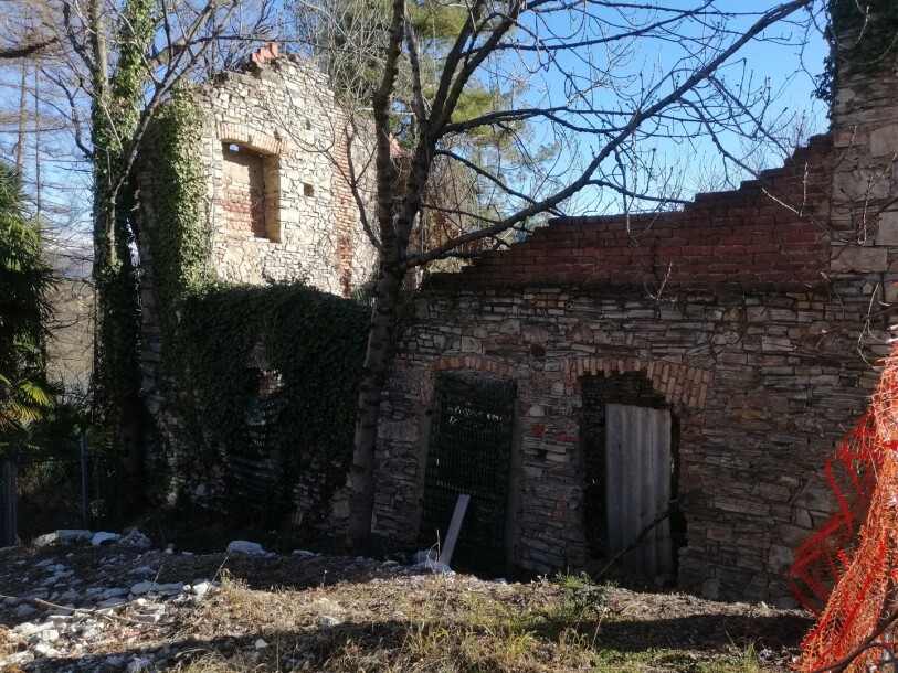 ARCISATE, TERRENO EDIFICABILE-4