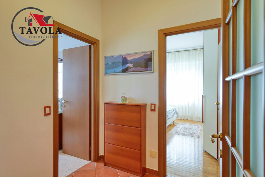 INDUNO OLONA, TRILOCALE CON BOX ED ACCESSORIO-6