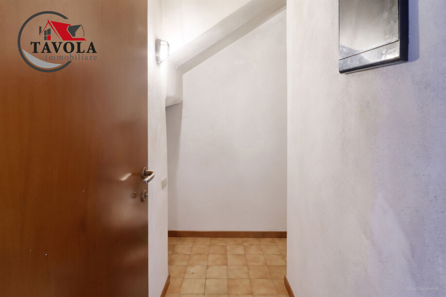 PORTO CERESIO - PORZIONE DI CASA TERRA-CIELO-6
