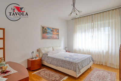 INDUNO OLONA, TRILOCALE CON BOX ED ACCESSORIO