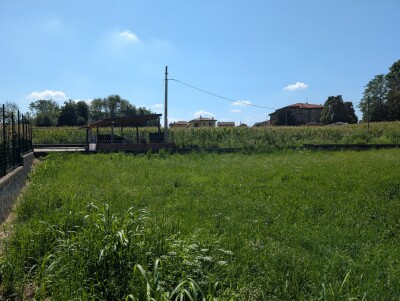 ARCISATE, TERRENO EDIFICABILE