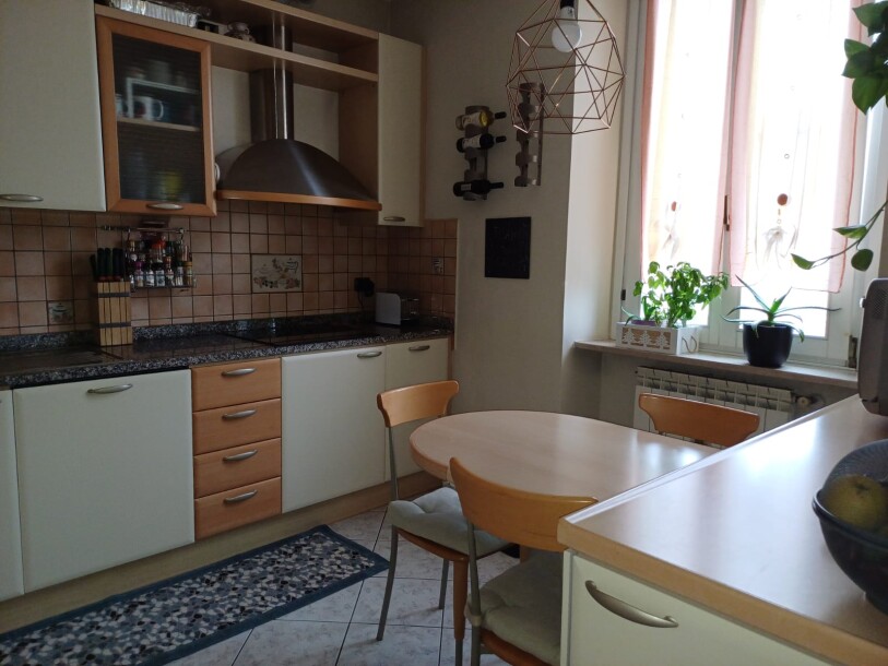 VARESE, BILOCALE CON AMPIO BOX DOPPIO-7