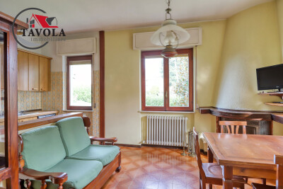 ARCISATE, VILLA CON GIARDINO-7
