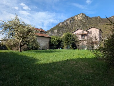 BISUSCHIO, FAVOLOSO TERRENO EDIFICABILE