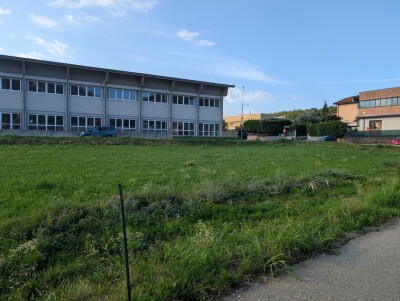 ARCISATE, TERRENO EDIFICABILE