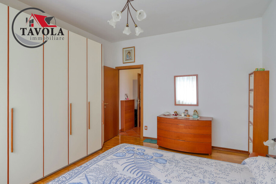 INDUNO OLONA, TRILOCALE CON BOX ED ACCESSORIO-9